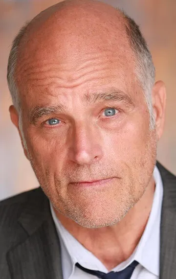 Фотография актёра Том Омер