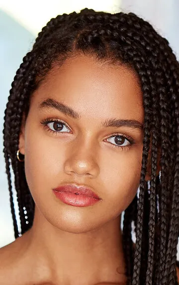 Фотография актёра Селена Слоун