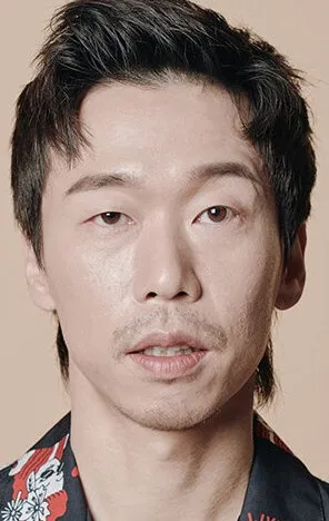Фотография актёра Юн Бён-хи