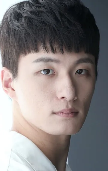 Фотография актёра Щин Сын-хо