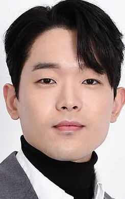 Фотография актёра Ли Гю-сон