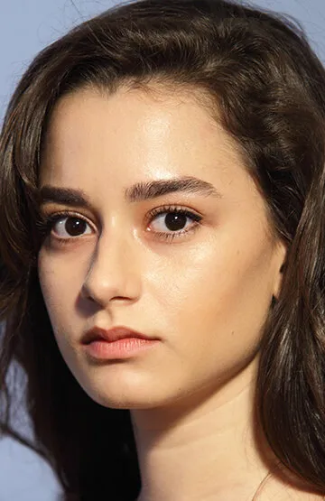 Фотография актёра Эдже Яшар