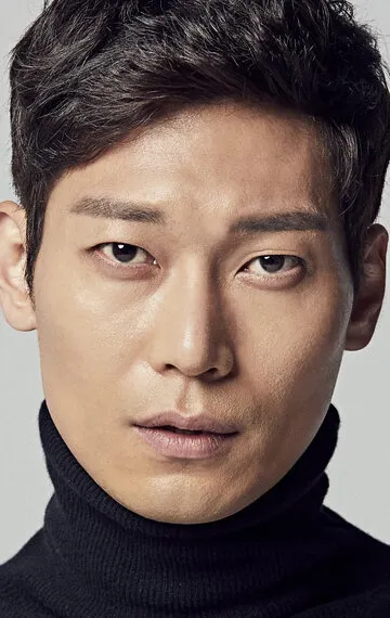 Фотография актёра Пак Хун