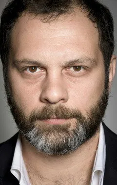 Фотография актёра Фатих Аль