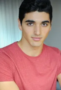 Фотография актёра Тейлор Захар Перес