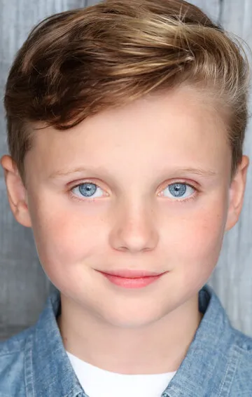 Фотография актёра Эшер Бишоп