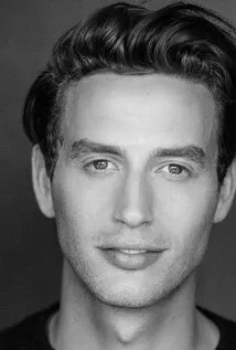 Фотография актёра Тимоти Ренуф