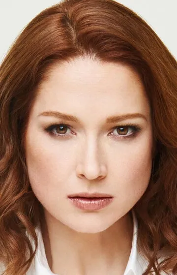 Фотография актёра Элли Кемпер