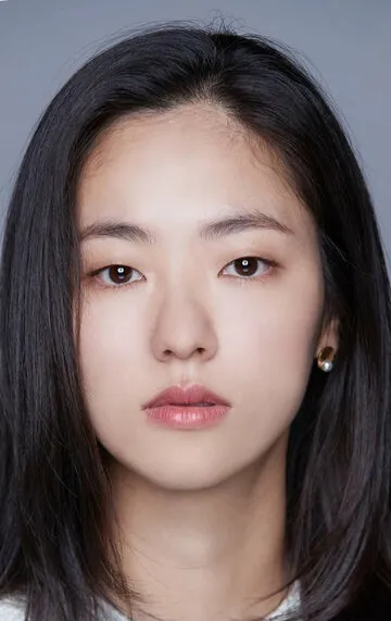 Фотография актёра Чон Ё-бин