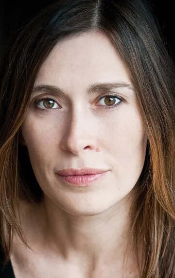 Фотография актёра Виктория Харалабиду