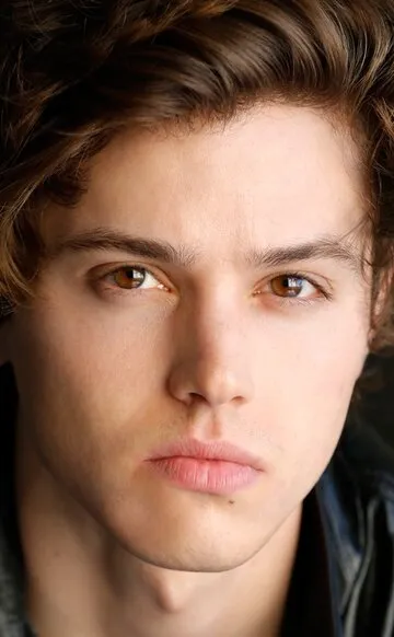 Фотография актёра Тайлер Янг