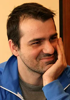 Фотография актёра Корнел Мундруцо