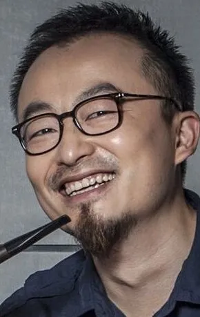 Фотография актёра Леон Ян