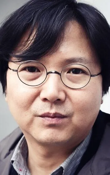 Фотография режиссера – Ким Гван-щик (Kim Gwang-shik)