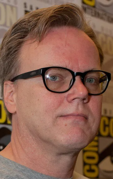 Фотография режиссера – Брюс В. Тимм (Bruce Timm)