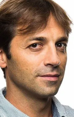 Фотография актёра Луис Прието