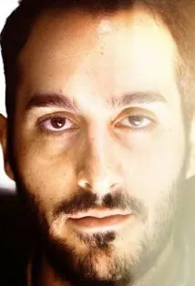 Фотография актёра Леван Акин