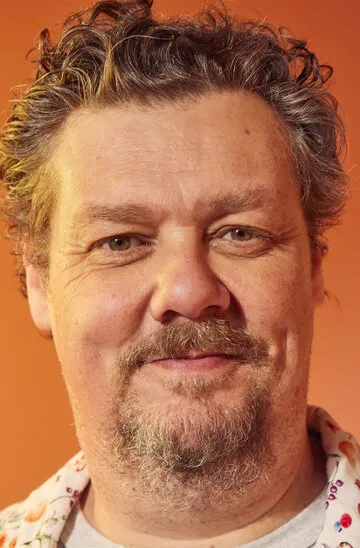 Фотография актёра Камерон Кернс