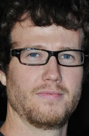 Фотография актёра Тайлер Джиллетт