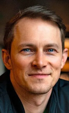 Фотография актёра Оливер Кинле