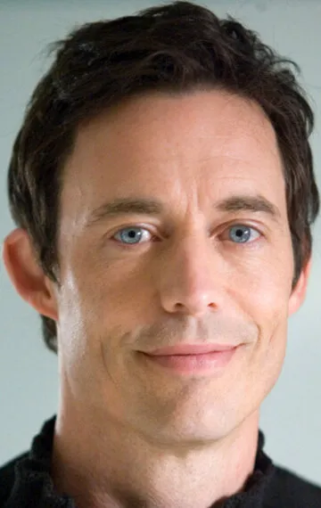 Фотография режиссера – Томас Кавана (Thomas Cavanagh)