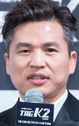 Фотография актёра Квак Чон-хван