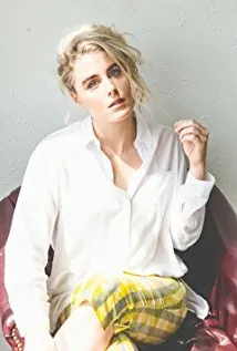 Фотография актёра Сюзанн Кут