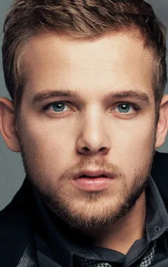 Фотография режиссера – Макс Тириот (Max Thieriot)