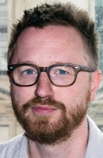 Фотография актёра Эндрю Симанс