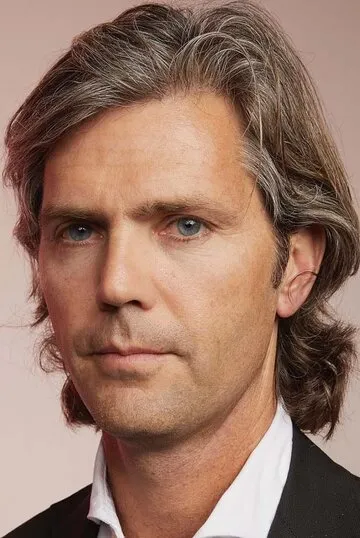 Фотография актёра Тиллер Расселл