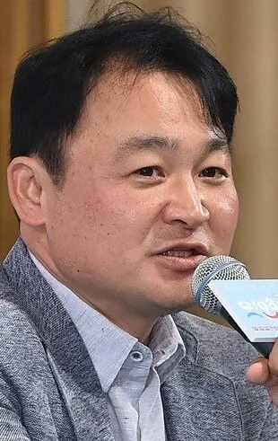 Фотография актёра Сон Хён-ук