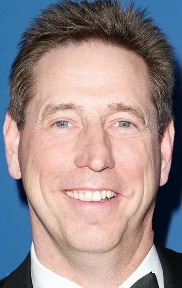 Фотография режиссера – Марк Сендроуски (Mark Cendrowski)