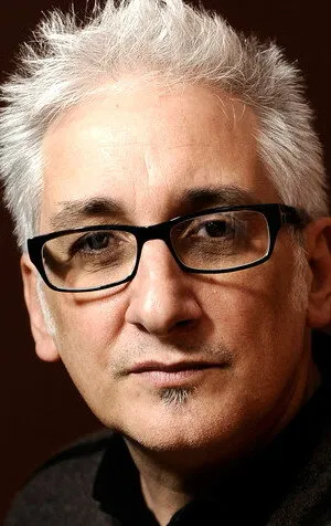 Фотография актёра Лучиано Мора