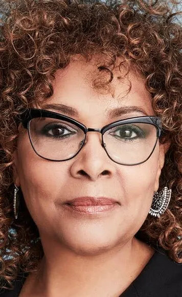 Фотография режиссера – Джули Дэш (Julie Dash)