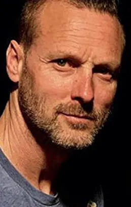 Фотография актёра Джон Адамс