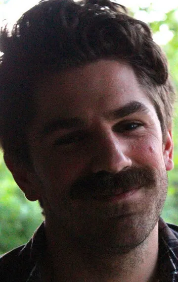 Фотография актёра Эван Джонсон