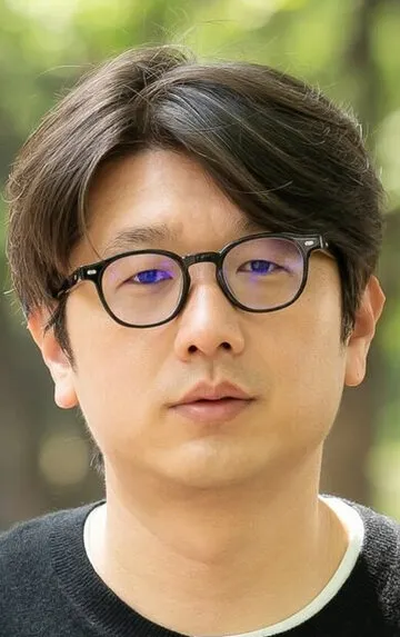 Фотография актёра Ким Тхэ-гон