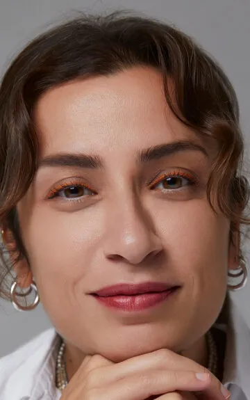 Фотография режиссера – Бурджу Алптекин (Burcu Alptekin)