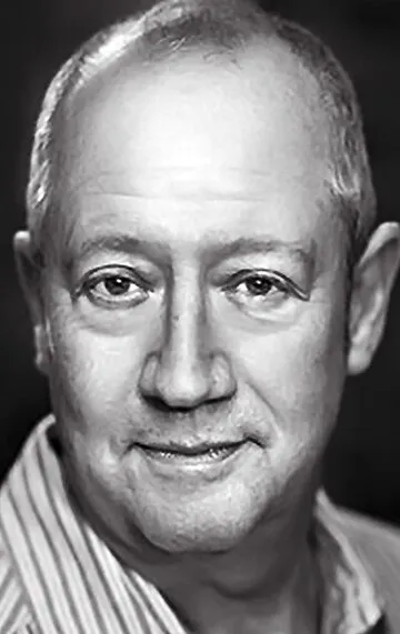 Фотография режиссера – Дирмуд Лоуренс (Diarmuid Lawrence)