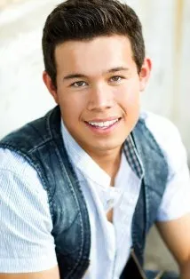 Фотография актёра Колтон Чан