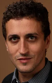 Фотография режиссера – Гильем Моралес (Guillem Morales)