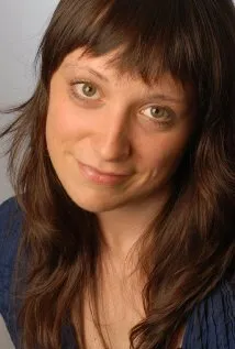 Фотография актёра Николь Бекуив