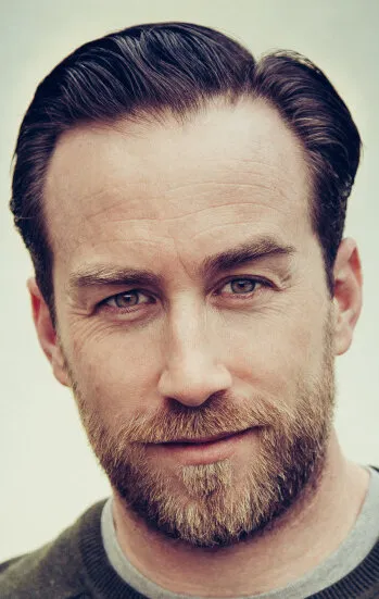 Фотография режиссера – Джастин Бенсон (Justin Benson)