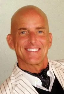 Фотография актёра Рон Оливер