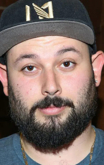 Фотография режиссера – Джеймс Каллен Брэссак (James Cullen Bressack)