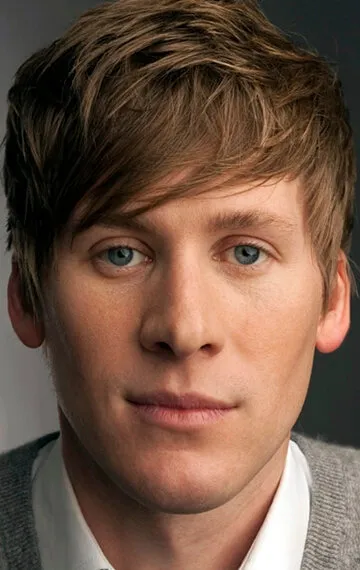 Фотография режиссера – Дастин Лэнс Блэк (Dustin Lance Black)