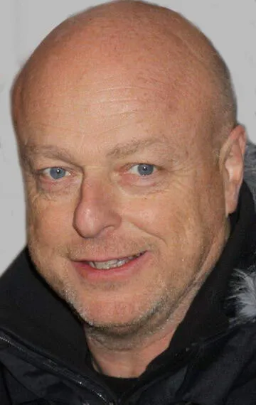 Фотография актёра Жерар Кравчик