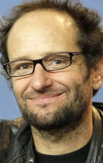 Фотография актёра Карлос Рейгадас