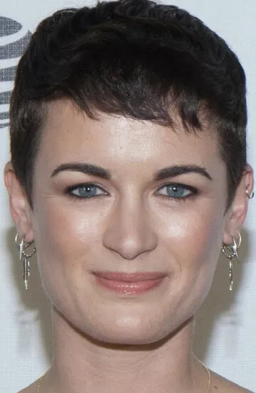 Фотография актёра Джорджия Окли