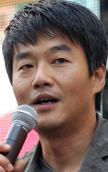 Фотография актёра Ли Джэ-гю